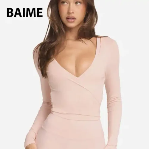 Workout Set - Sexy Fitted Top & Buttlifting Shorts